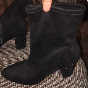 Simply Vera Boots size 8.5